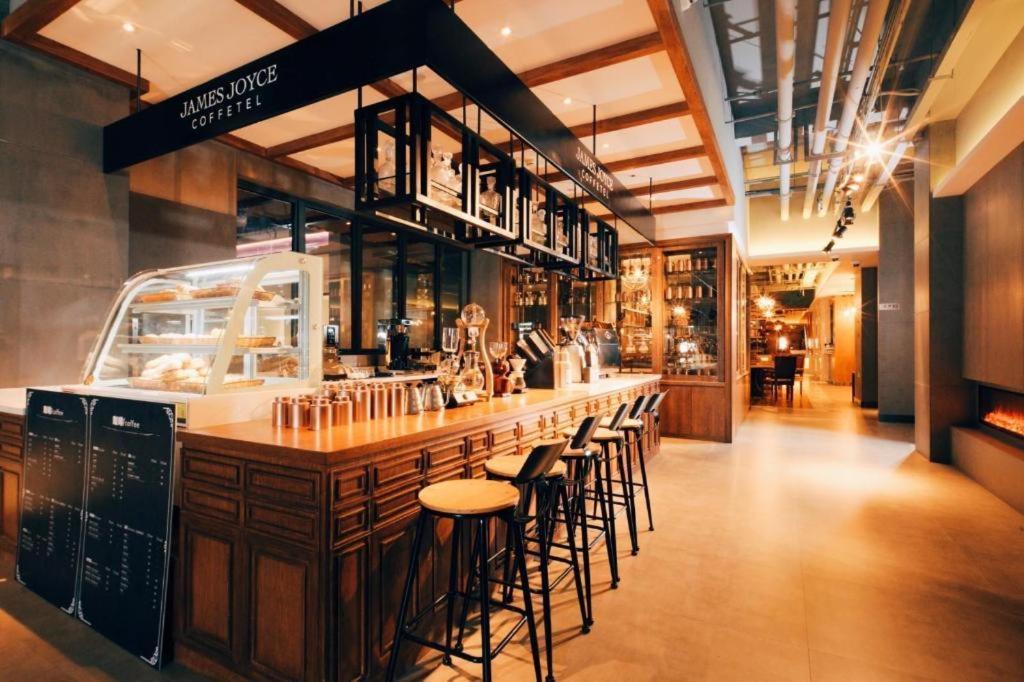 Joyce Coffetel-shanghai New International Expo Cente 4*