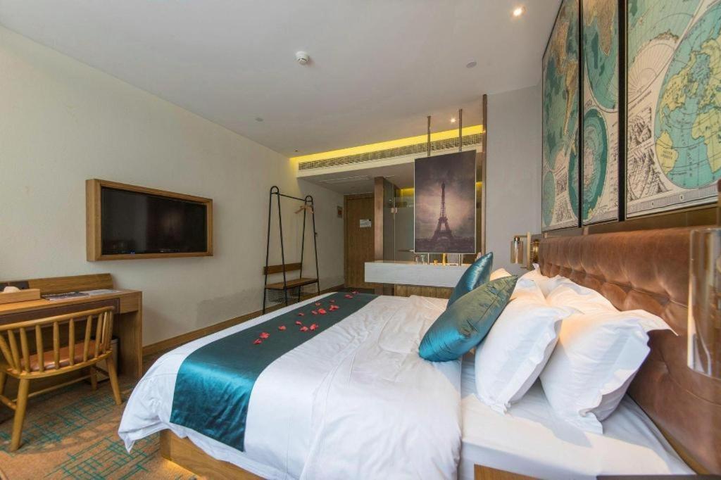 Hotel Joyce Coffetel-shanghai New International Expo Cente 4*