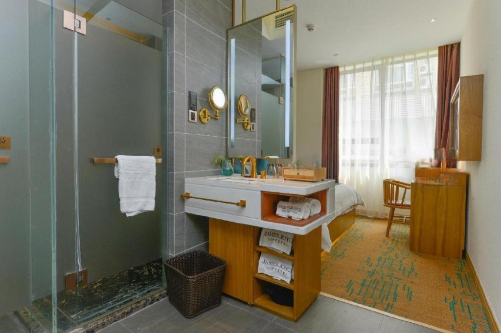 Joyce Coffetel-shanghai New International Expo Cente Hotel 4*