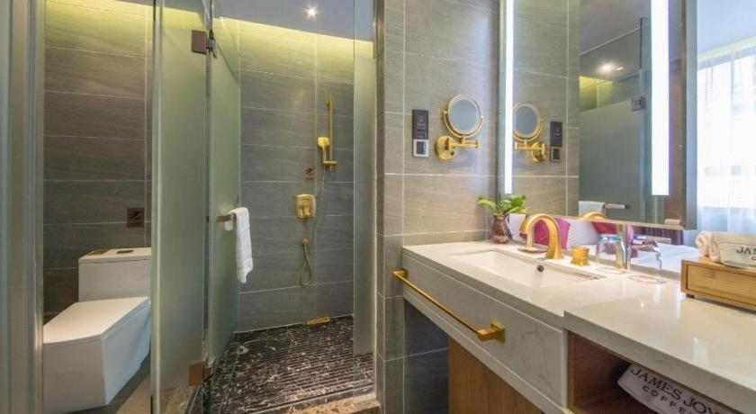 Hotel Joyce Coffetel-shanghai New International Expo Cente 4*